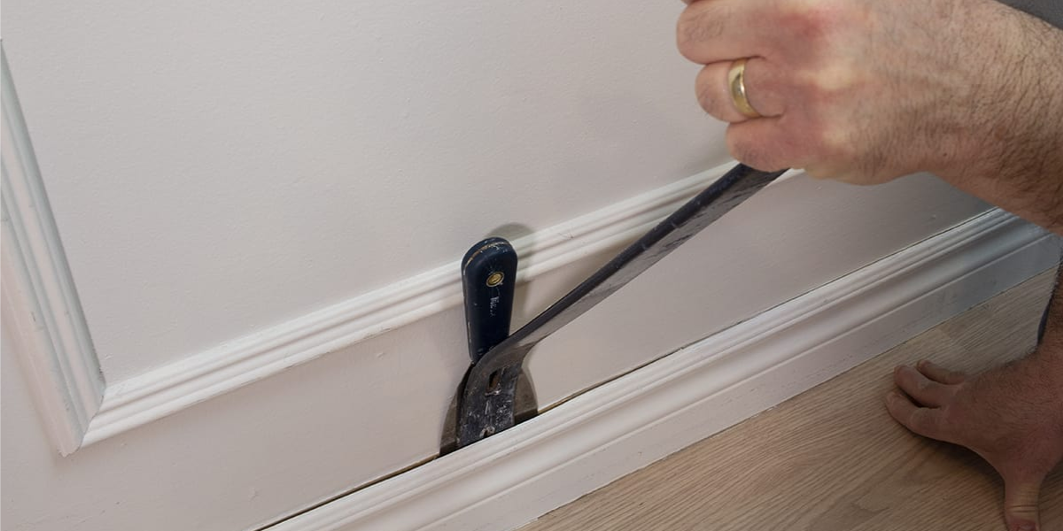 How to remove baseboard trim How to remove baseboard trim